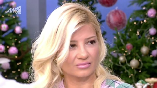 Ο εκνευρισμός της Φαίης Σκορδά on air &amp; το θέμα που &quot;έκοψε&quot; πριν παίξει