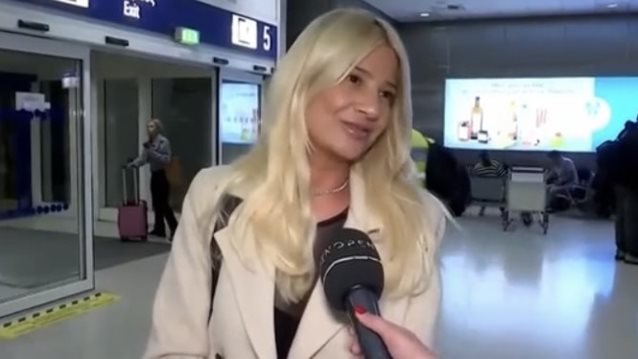 Φαίη Σκορδά: &quot;Αν ήταν αμήχανο το πέσιμο στη Δανάη Μπάρκα, τότε εγώ δεν θα έπρεπε να πηγαίνω σε καμία εκπομπή&quot;