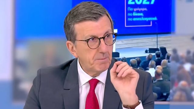 Το αιχμηρό σχόλιο του Πορτοσάλτε για τον Κασσελάκη: "Ήρθε με το μαγιό για διακοπές, πήρε ένα κόμμα και τον πέταξε έξω"