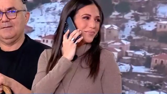 Το απρόσμενο τηλεφώνημα που δέχτηκε η Ανθή Βούλγαρη στον αέρα του "Κοινωνία Ώρα Mega"