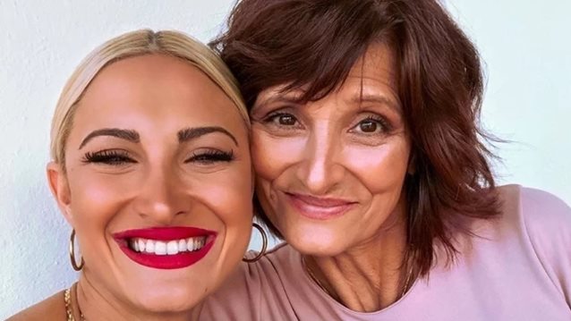Ραγίζει καρδιές η ανάρτηση της Ιωάννας Τούνη για τη μητέρα της: &quot;Ελπίζω να με καμαρώνεις από εκεί ψηλά&quot;