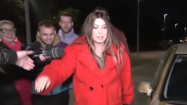 Η Άντζελα Δημητρίου αρνήθηκε να απαντήσει σε ερωτήσεις για την κόρη της, Όλγα Κιουρτσάκη