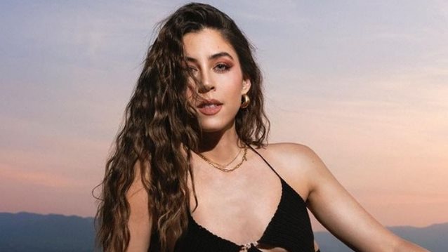 Η Demy απαντά πρώτη φορά στα δημοσιεύματα περί εγκυμοσύνης