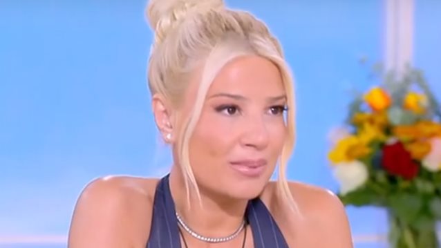 Φαίη Σκορδά: "Με ενόχλησε που ο Δημήτρης Πανόπουλος τοποθετήθηκε έτσι, είναι θέμα συμφερόντων"