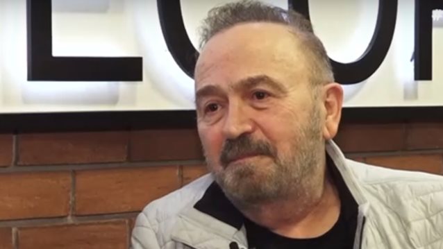 Ο Σταμάτης Γονίδης αναφέρθηκε στην περιπέτεια της υγείας του: &quot;Έμεινα κάποιες μέρες στο νοσοκομείο κάνοντας θεραπείες&quot;