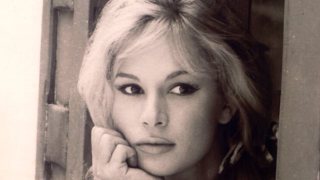 56 χρόνια πριν: Η σπάνια φωτογραφία της Αλίκης Βουγιουκλάκη σε προχωρημένη εγκυμοσύνη