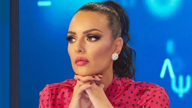 Όλγα Λαφαζάνη: Μου ήρθε ένα μέιλ που έλεγε &quot;σήμερα το παιδί σας θα γυρίσει σπίτι κουρεμένο&quot;