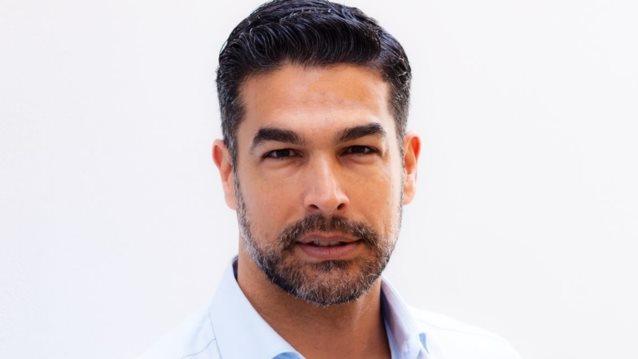 Η πρώτη φωτογραφία του Νίκου Αναδιώτη μέσα από το Ευρωκοινοβούλιο &amp; το δημόσιο μήνυμα