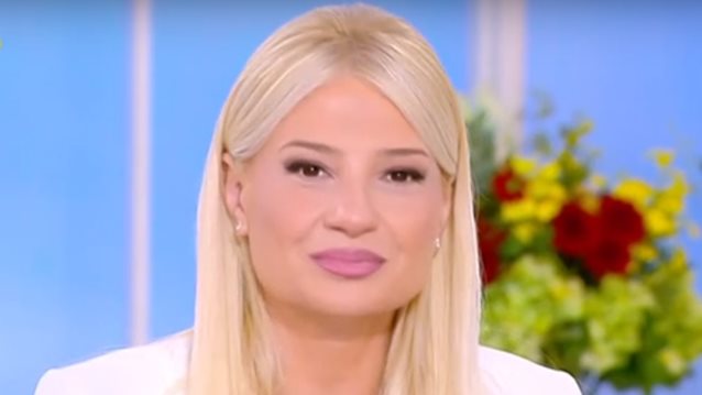 Η ένσταση της Φαίης Σκορδά στην στήριξη του Νίκου Συρίγου προς τον Γιώργο Νταλάρα: "Εσύ δεν το ήξερες όταν έκανες τη συνέντευξη;"