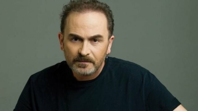 Ο Σταμάτης Γονίδης μιλά πρώτη φορά για το ατύχημά του: &quot;Έφαγα μία μαχαιριά στη μέση...&quot;