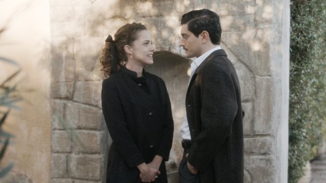 Άγριες Μέλισσες | Ο Βόσκαρης ξεμοναχιάζει τη Λέτα!