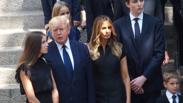 Πόσα εγγόνια έχει ο Donald Trump;