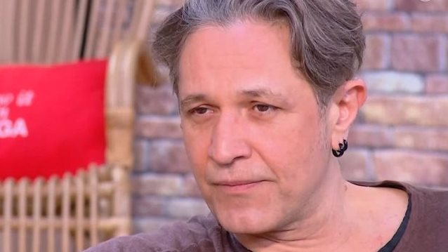 Αιμίλιος Χειλάκης: &quot;Ήμουν με τους ορούς για την αναισθησία και είπα στον γιατρό μου...&quot;