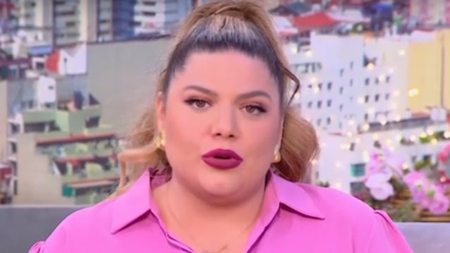 Δανάη Μπάρκα: "Δικός μου άνθρωπος μίλησε σε άλλη εκπομπή, στην οποία μας έβριζαν"