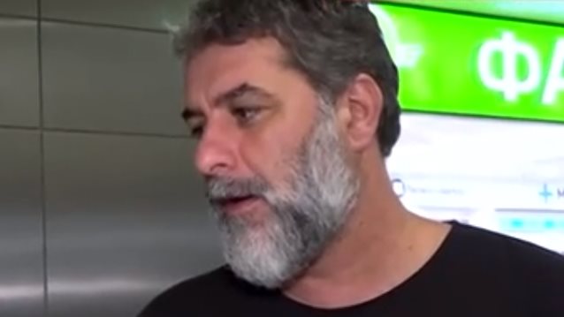 Η αντίδραση του Βασίλη Μπισμπίκη όταν ρωτήθηκε για τη σέξι εμφάνιση της Δέσποινας Βανδή στο J2US