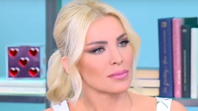 Κατερίνα Καινούργιου: "Με πείραξε που ο Νίκος Κοκλώνης τήρησε ίσες αποστάσεις στο θέμα με τη Δανάη Μπάρκα - Ξέρει πόσο έχω πονέσει"