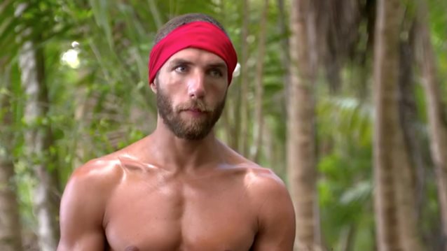 Survivor | Ο Γιώργος Κόρομι &quot;καρφώνει&quot; τους κόκκινους: &quot;Έγιναν κάποια λάθη από κάποια άτομα από την ομάδα. Κάποια άτομα έβαλαν το &quot;εγώ&quot; τους μπροστά&quot;