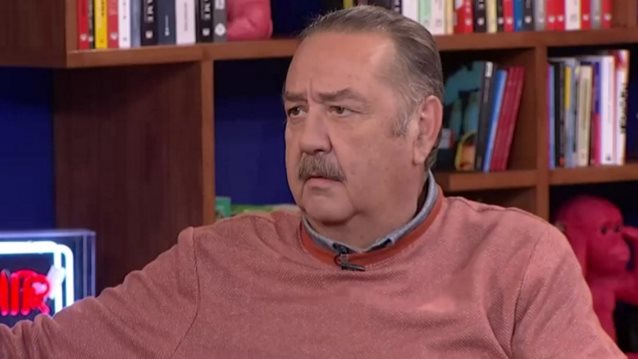 Ο Τάσος Κωστής εγκατέλειψε την Ελλάδα μετά τον θάνατο της συζύγου του - Η χώρα που μετακόμισε