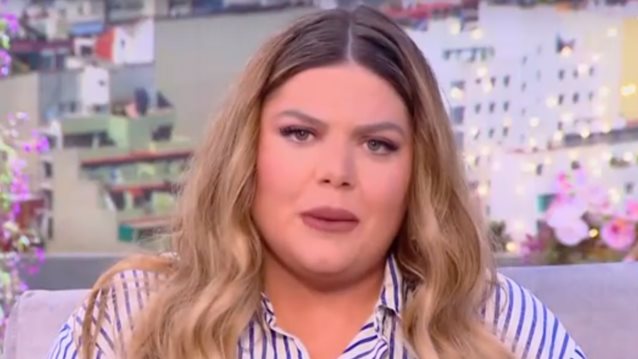 Η Δανάη Μπάρκα απάντησε στα αρνητικά σχόλια που δέχεται τις τελευταίες ώρες – "Όλοι δείχνουμε έμπρακτα τι είμαστε"