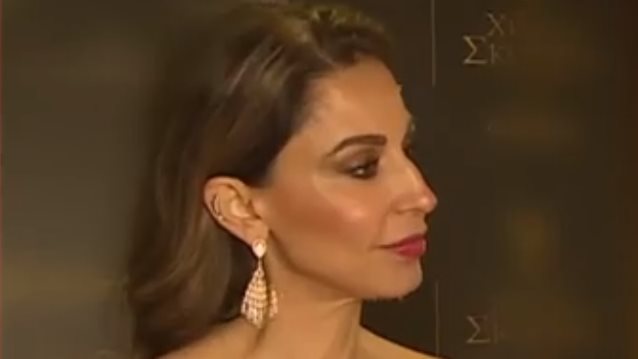 Η αμήχανη αντίδραση της Κατερίνας Παπουτσάκη on camera όταν ρωτήθηκε για τη φημολογούμενη σχέση με τον Θοδωρή Μαραντίνη