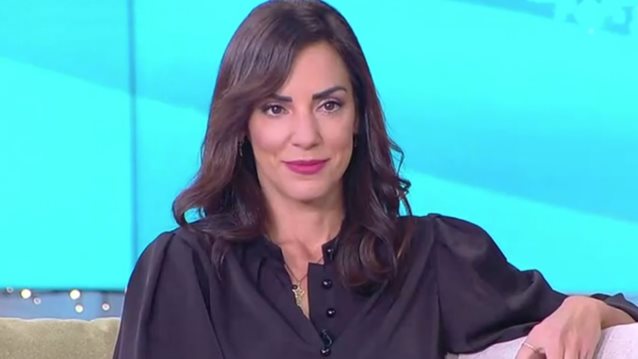 Ελισάβετ Σπανού: "Δεν μπορώ να πάρω τα πόδια μου, μου πέφτουν τα μαλλιά"