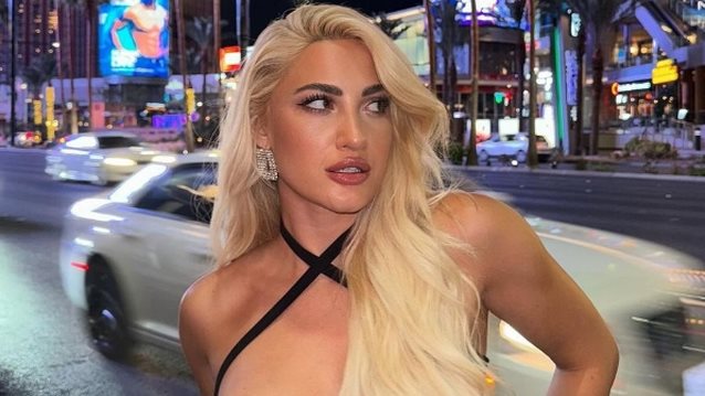 Η Ιωάννα Τούνη απαντά στις αντιδράσεις για το ταξίδι στο Ντουμπάι