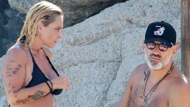 Ελεωνόρα Ζουγανέλη &amp; Νίκος Συρίγος για βουτιές στη Μύκονο! Φωτογραφίες