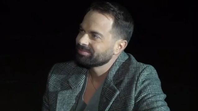 Ηλίας Βρεττός: &quot;Αποφάσισε δημοκρατικά ότι από σήμερα θα με λένε Βρεττό&quot;