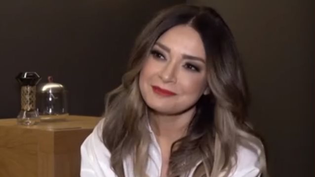 Αποστολία Ζώη: &quot;Δύο με τρεις φορές την εβδομάδα ξυπνούσα μία στην τουαλέτα, μία στο μπαλκόνι, στο σαλόνι, στην κουζίνα&quot;