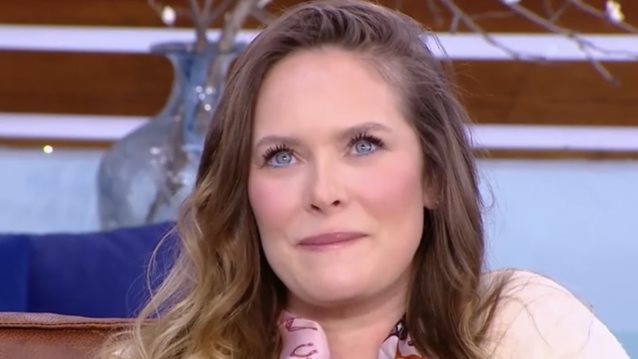 Ξέσπασε σε λυγμούς η Ανίτα Μπραντ: &quot;Για πολύ καιρό κατηγορούσα τον εαυτό μου ότι εγώ έκανα κάτι λάθος&quot;