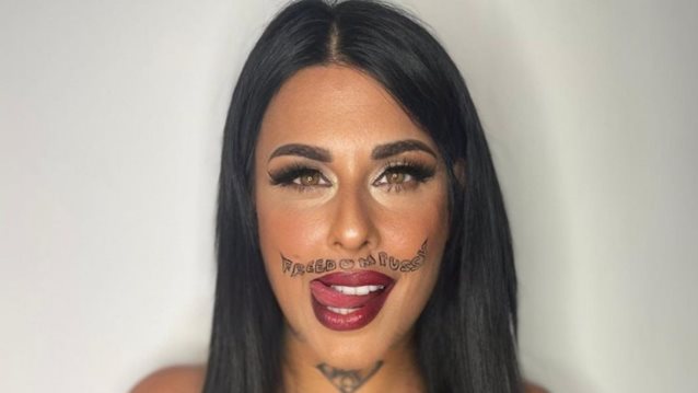 Κόλαφος η Σούπερ Κική για την Κατερίνα Καινούργιου: &quot;Απαιτώ να μου ζητήσει συγγνώμη&quot;