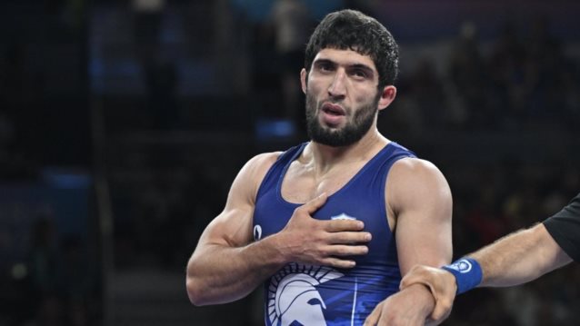 Ολυμπιακοί Αγώνες 2024 | Σαρωτικός ο Κουρουγκλίεφ, νίκησε 10-0 και διεκδικεί μετάλλιο