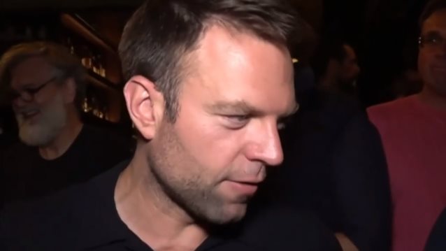 Στέφανος Κασσελάκης: "Δεν τρέχει κάτι αν ένας νέος πρόεδρος, ακομπλεξάριστος εμφανιστεί στα μπουζούκια και τον λούζουν με λουλούδια"