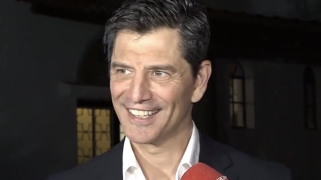 Τα πρώτα λόγια του Σάκη Ρουβά για τον γάμο του αδερφού του: &quot;Βεβαίως συγκινήθηκα&quot;