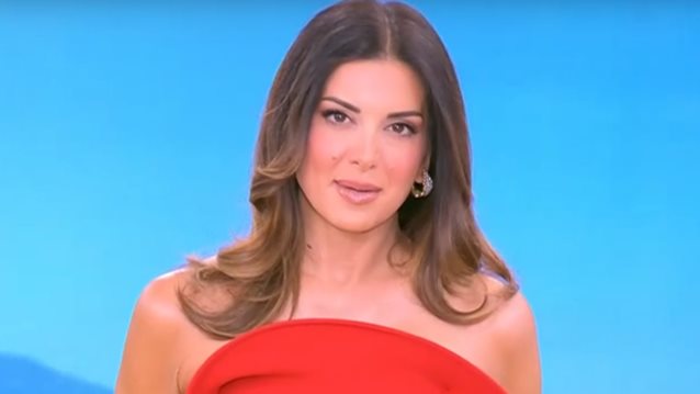 Πρεμιερα στα κοκκινα για τη Σταματινα Τσιμτσιλη: &quot;Μας ενδιαφερει το χρυσο της καρδιας σας&quot;