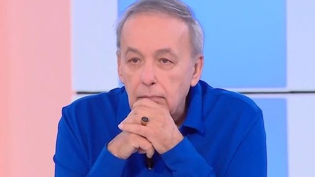 Ο Ανδρέας Μικρούτσικος "αιφνιδίασε" στον αέρα τη Φαίη Σκορδά