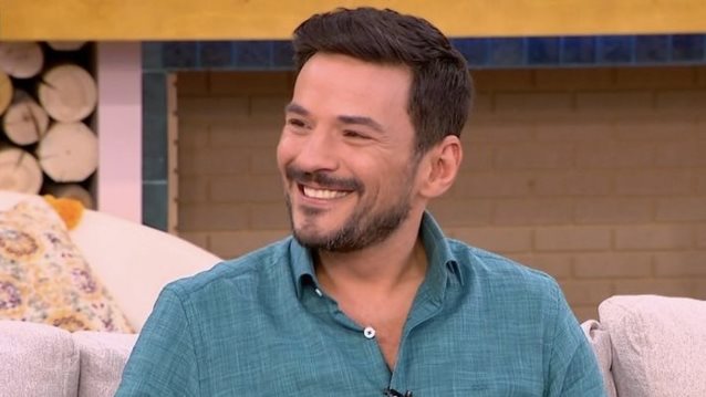 Κώστας Τσουρός: &quot;Δεν καταλαβαίνω τον ντόρο που έγινε με τον Γιώργο Μαρίνο - Όλα έγιναν με συναίνεση, ποιος τον εξέθεσε πραγματικά;&quot;