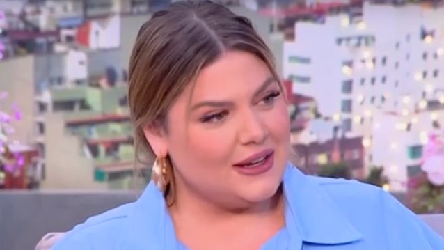 Δανάη Μπάρκα: &quot;Δεν ήξερε η Ευγενία Μανωλίδου τον αντίκτυπο ενός παιχνιδιού, όταν ρωτάς τον παίκτη αν βλέπει ερωτικά τον πατέρα του;&quot;