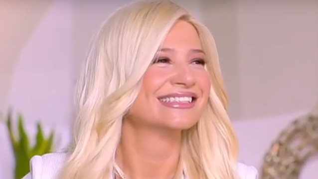 Φαίη Σκορδά: "Δεν θέλω έρωτες, είμαι μια χαρά, αφήστε με ήσυχη"
