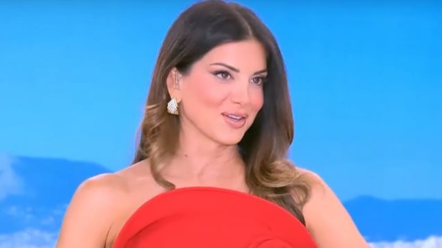 Σταματίνα Τσιμτσιλή: Έρχεται μια κοπέλα στην Πάρο, μου χαϊδεύει την κοιλιά και μου λέει "με το καλό"