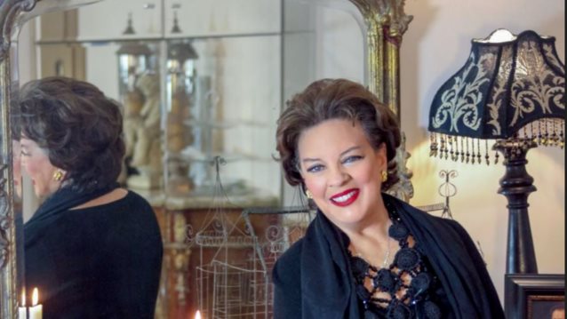 Η  Μάρα Μεϊμαρίδη επιστρέφει με τη συνέχεια του βιβλίου &quot;Oι Μάγισσες της Σμύρνης&quot;