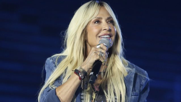 Η Άννα Βίσση υιοθέτησε το μανικιούρ-εμμονή των fashionistas