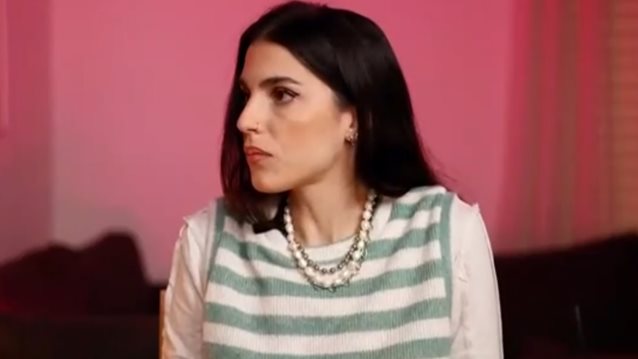 Άννα Μαρία Βέλλη: "Μου έλεγαν να παίξω σε ένα σήριαλ τζάμπα - Aυτό δεν θα το έλεγαν στη Μενεγάκη"