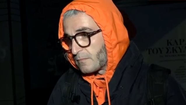 Άρης Σερβετάλης: &quot;Όταν εσύ επιθυμείς κι εγώ όχι και έρχεσαι να μου το επιβάλεις, είναι σαν να εκβιάζεις κάτι&quot;