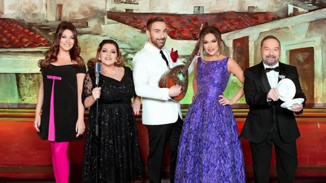 J2US | Η Καίτη Γαρμπή φεύγει, η Έλλη Κοκκίνου έρχεται