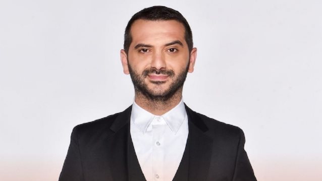 Ο Λεωνίδας Κουτσόπουλος ξεκίνησε τις καλοκαιρινές του διακοπές! Η τρυφερή φωτογραφία με τον γιο του