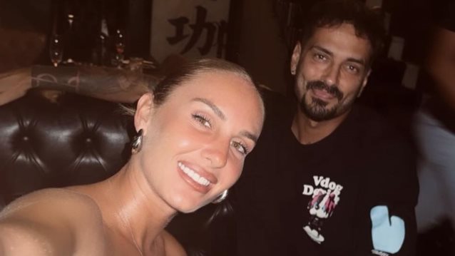 Βραδινή έξοδος για τον Σάββα Γκέντσογλου &amp; την Κατερίνα Δαλάκα