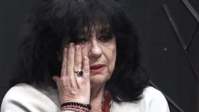 &quot;Λύγισε&quot; η Άννα Βαγενά: &quot;Ήταν μία φράση του Λουκιανού, σε μία από τις πολλές νοσηλείες του&quot;