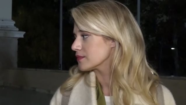 Οι πρώτες δηλώσεις της Τζένης Θεωνά μετά την αποχώρησή της από την εκπομπή &quot;Μαμά-δες&quot;