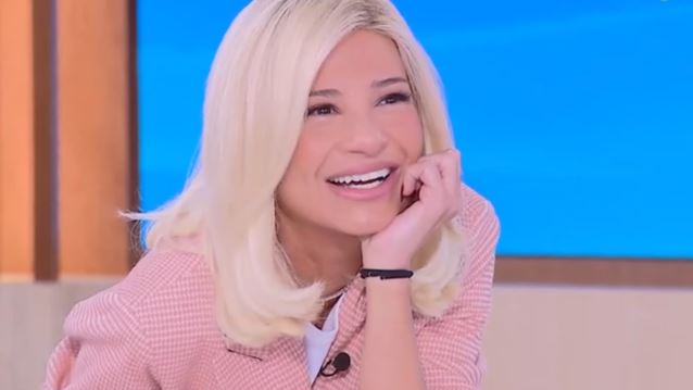 Η on air ατάκα της Φαίης Σκορδά: "Μικρή ήμουν ερωτευμένη μαζί σου"